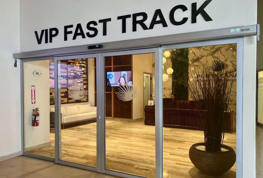 El Aeropuerto de Punta Cana dinamiza el flujo de viajeros mediante su esquema 'Fast Track' y atención VIP.