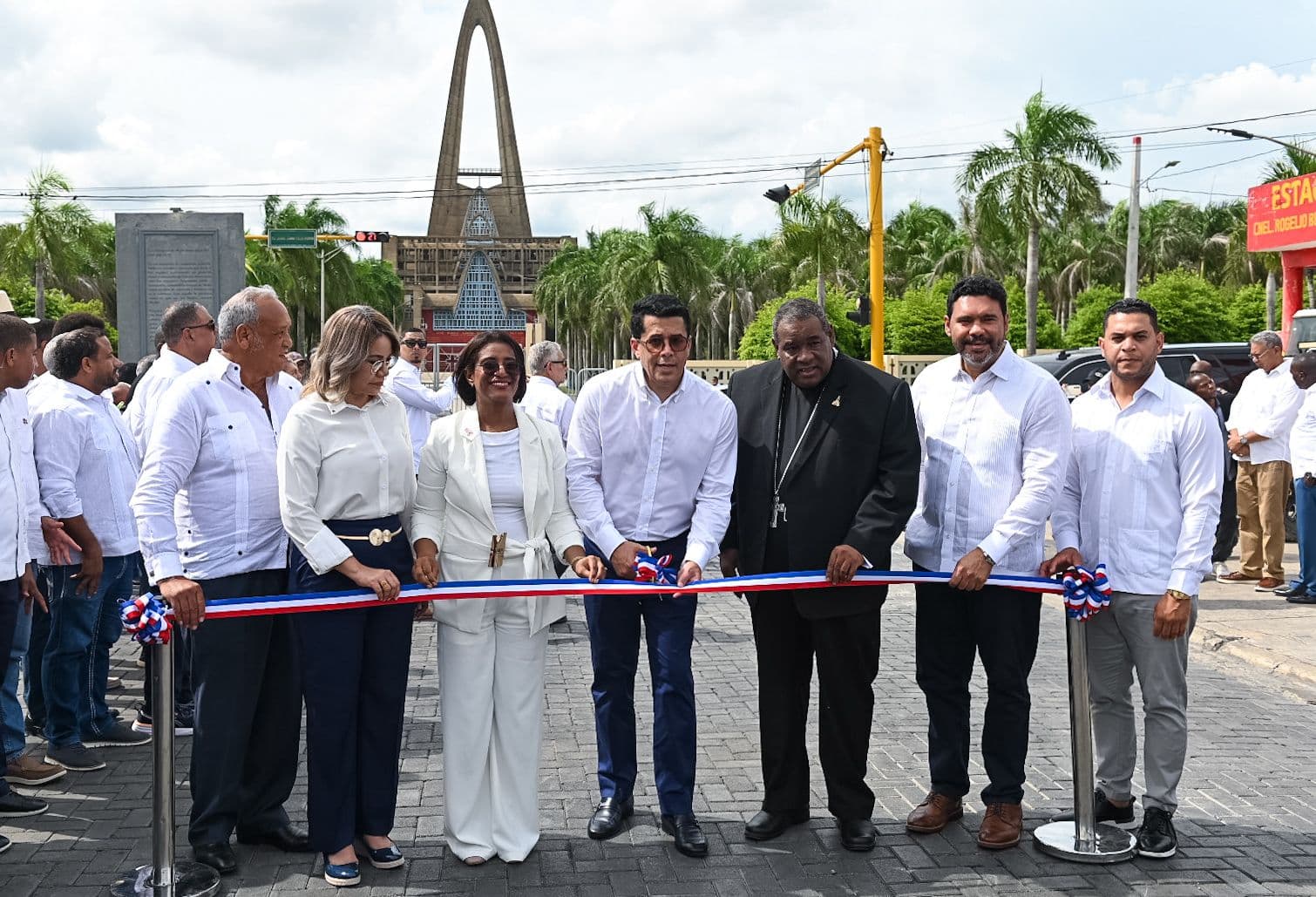 Mitur invertirá RD$1,000 millones en Higüey para continuar impulsando el turismo.